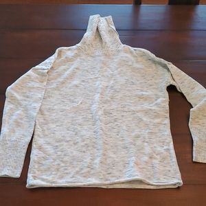 RD Style Ursula Spongey Turtleneck Pullover